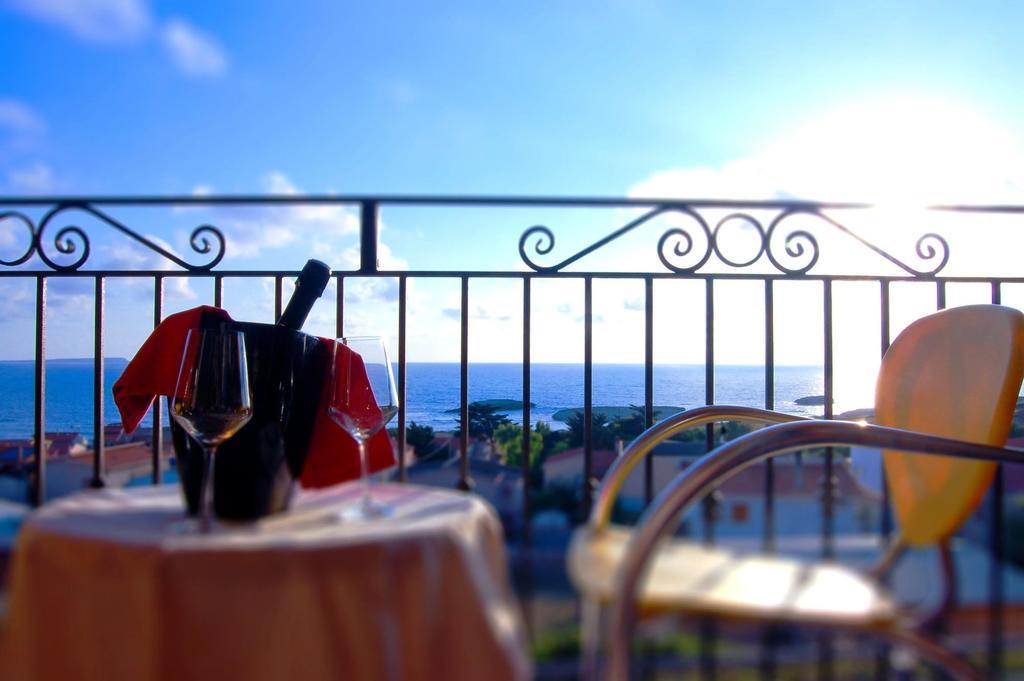 Hotel Bellavista S'Archittu 외부 사진