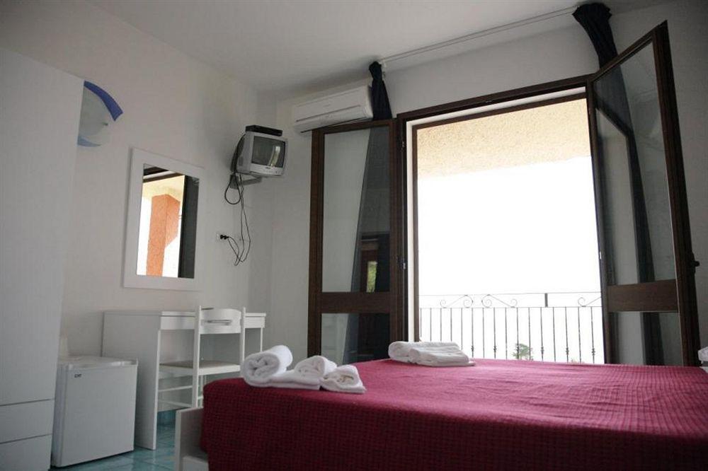 Hotel Bellavista S'Archittu 외부 사진